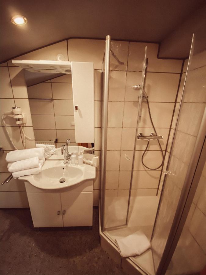 Fruehstueckspension Auer - Haus Kargl Couette-café